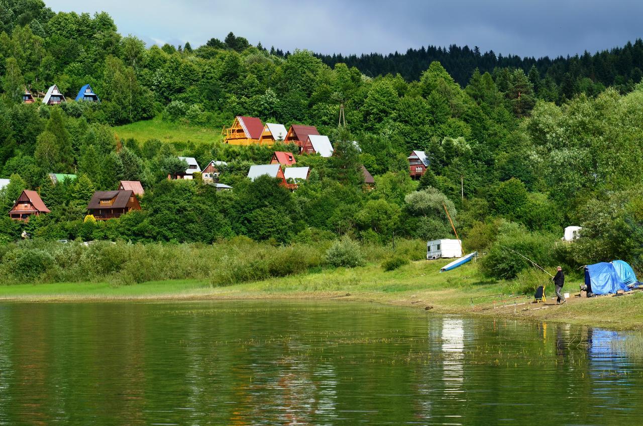 Domki Zlota Rybka Nad Jeziorem Solinskim Zawóz Exterior foto